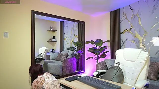 TessaaFox online show from January 8, 11:34 am