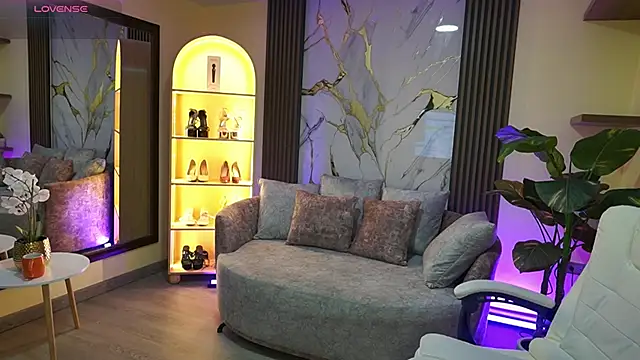 TessaaFox online show from February 20, 11:43 am