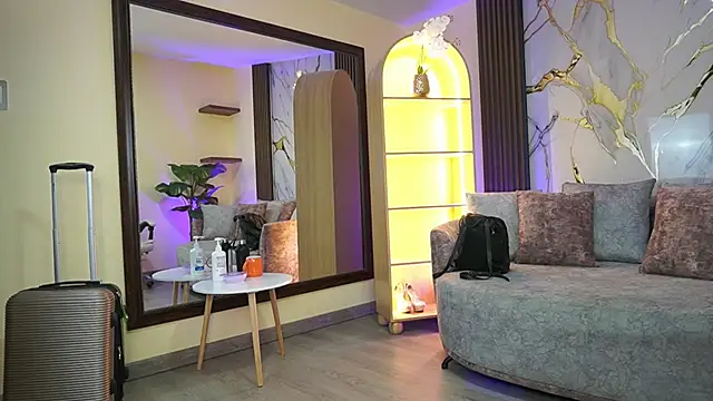 TessaaFox online show from March 21, 12:32 pm