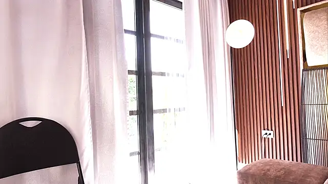 alicia xoxo online show from May 15, 1:40 pm