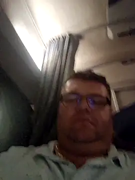 Snapshot of Grase44 chatting on November 9, 12:53 am Grase44 online show from November 9, 12:53 am