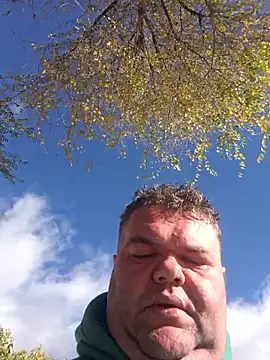 Snapshot of Grase44 chatting on November 21, 9:41 am Grase44 online show from November 21, 9:41 am