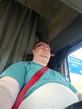 Snapshot of Grase44 chatting on March 19, 9:02 am Grase44 online show from March 19, 9:02 am