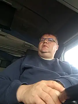 Snapshot of Grase44 chatting on March 26, 7:25 am Grase44 online show from March 26, 7:25 am