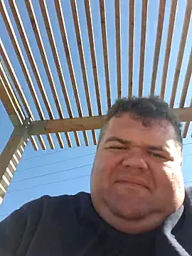 Snapshot of Grase44 chatting on April 2, 8:45 am Grase44 online show from April 2, 8:45 am