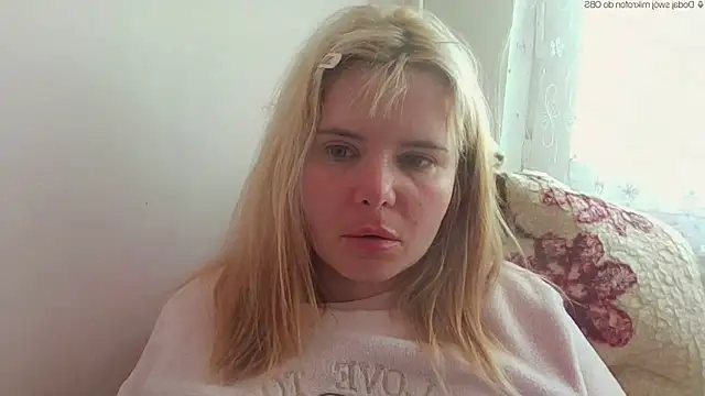 HornyElena online show from May 11, 3:07 pm