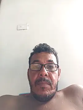 bruno 324278 online show from May 8, 8:58 pm