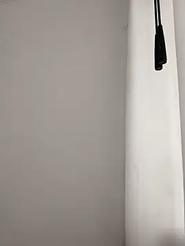 Snapshot of LuluuBerry chatting on November 26, 6:09 pm LuluuBerry online show from November 26, 6:09 pm