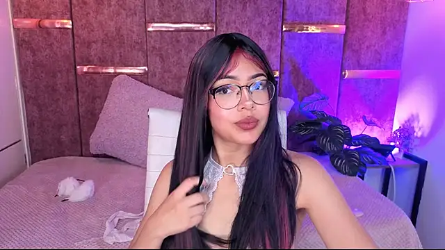  ViolletteNoir  online show from November 25, 7:58 pm