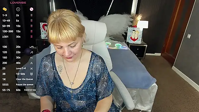 AmaraNights online show from March 12, 7:53 pm