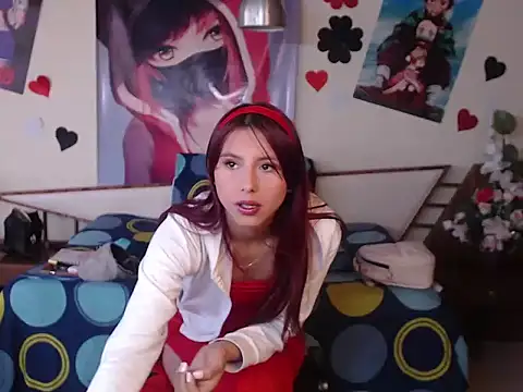 Snapshot of LuluKiss_ chatting on February 26, 1:43 pm LuluKiss online show from February 26, 1:43 pm