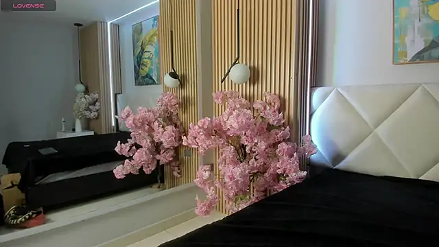 karo linee1 online show from February 26, 12:04 pm