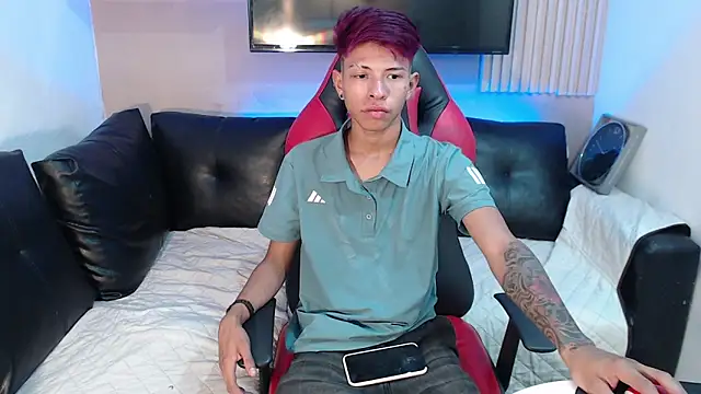 Tessachains 2  online show from November 12, 6:41 pm