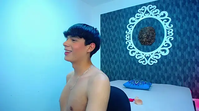 Isaac Kurtt online show from November 7, 4:56 am