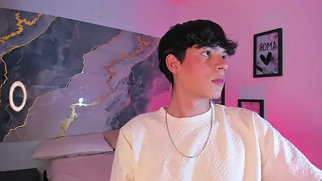 Isaac Kurtt online show from November 22, 8:19 pm