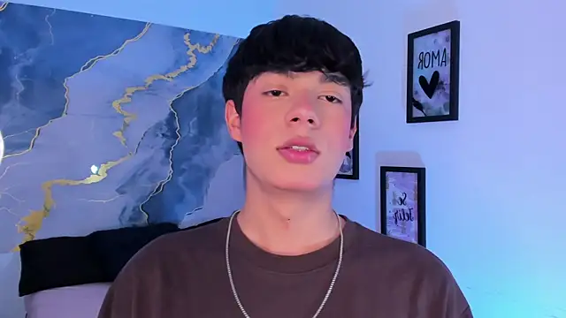 Isaac Kurtt online show from February 5, 12:10 pm