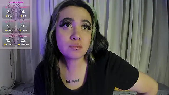 Snapshot of Lilith_Zenith_ chatting on February 1, 3:49 am Lilith Zenith online show from February 1, 3:49 am