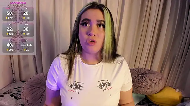 Snapshot of Lilith_Zenith_ chatting on February 7, 3:54 am Lilith Zenith online show from February 7, 3:54 am