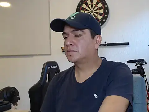 yayo 33 online show from November 7, 9:04 pm