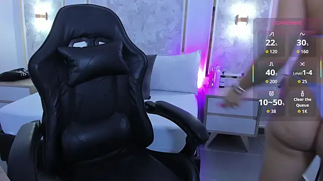 coral rosse  online show from December 18, 12:17 am