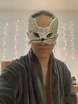 Snapshot of massagistahotbrunette chatting on January 8, 8:22 pm massagistahotbrunette online show from January 8, 8:22 pm