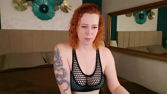 Snapshot of Evie_Berret chatting on March 15, 8:48 pm Evie Berret online show from March 15, 8:48 pm