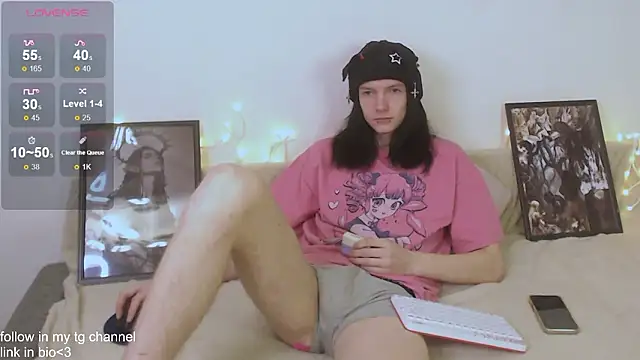 Snapshot of RaidenXL chatting on January 31, 11:25 pm RaidenXL online show from January 31, 11:25 pm