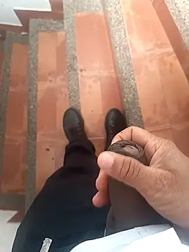 Loquillopajero online show from March 29, 6:52 pm