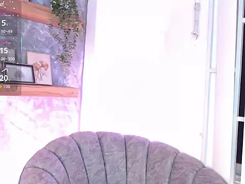 anicarter online show from December 1, 6:24 pm