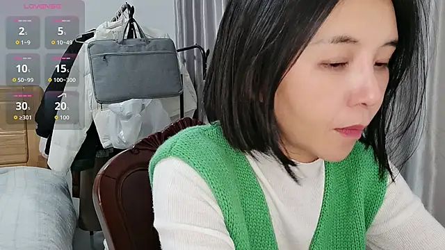 Wanwan61 online show from November 17, 12:55 pm