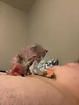 Snapshot of Ajie_6570 chatting on February 14, 4:20 am Ajie 6570 online show from February 14, 4:20 am