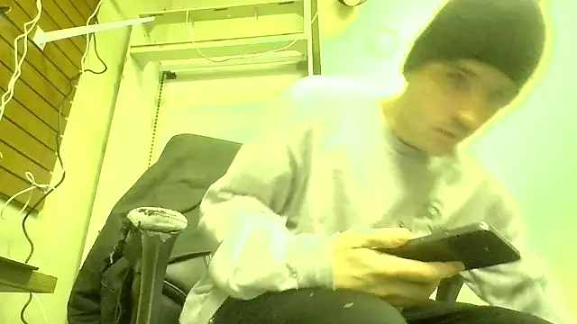 Snapshot of XninoXlokoX9977 chatting on February 3, 3:28 pm XninoXlokoX9977 online show from February 3, 3:28 pm