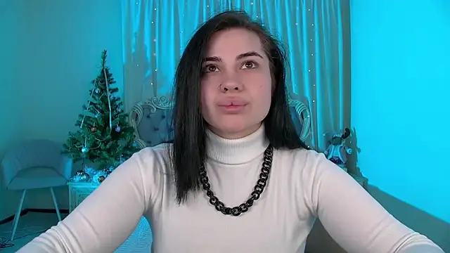 AdrianaTorres online show from December 19, 5:47 am