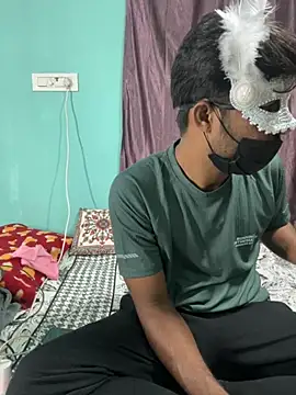 leenaboyxh online show from November 29, 4:21 pm