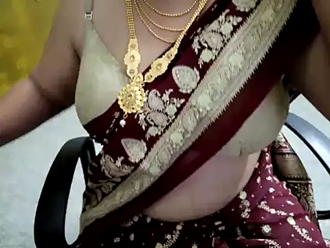 Snapshot of Tamil_VirginAss2 chatting on November 28, 6:43 pm Tamil VirginAss2 online show from November 28, 6:43 pm