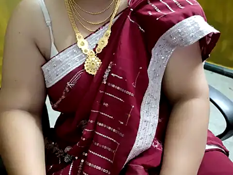 Snapshot of Tamil_VirginAss2 chatting on December 17, 2:34 pm Tamil VirginAss2 online show from December 17, 2:34 pm