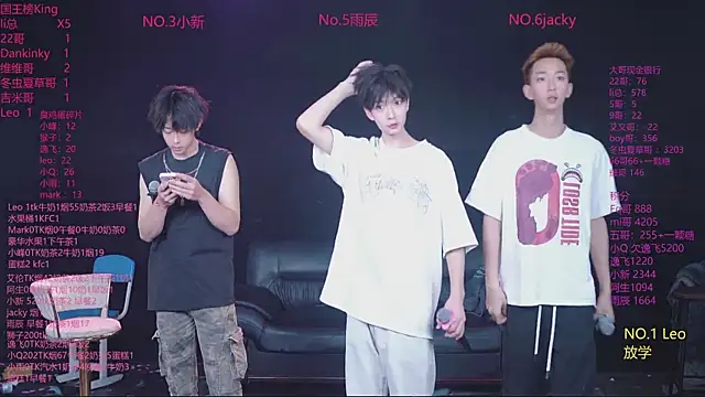 AAA-winner online show from May 14, 5:14 am