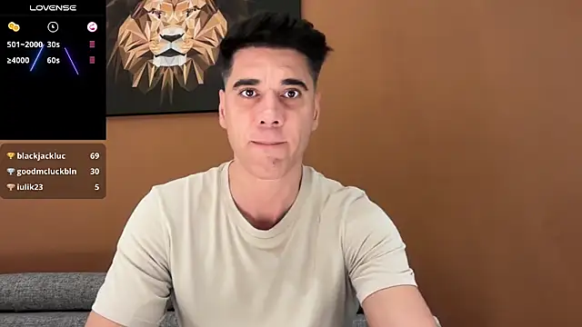 Snapshot of marcoo_x chatting on November 25, 5:57 pm marcoo x online show from November 25, 5:57 pm