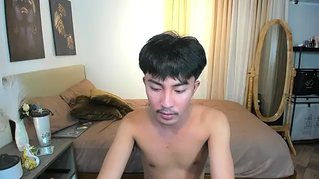 Snapshot of Urloverhardcock chatting on February 21, 6:25 am Urloverhardcock online show from February 21, 6:25 am