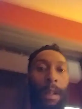 Snapshot of Blackhot97a chatting on February 19, 10:39 pm Blackhot97a online show from February 19, 10:39 pm