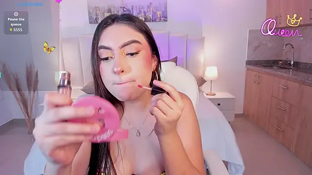 Maya vexx online show from January 17, 8:01 pm