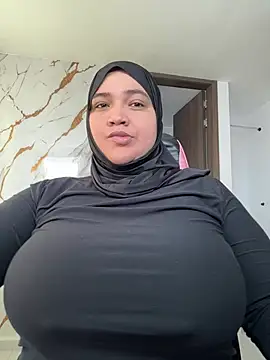 sweetmuslim01 online show from August 4, 5:15 pm