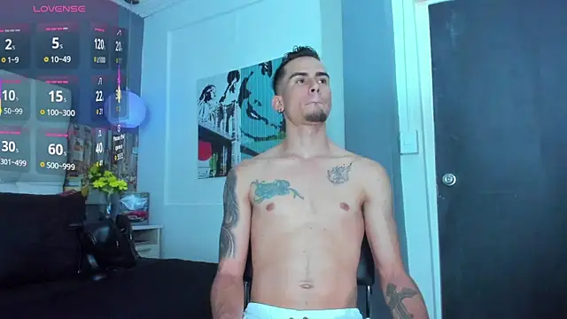 Sharon Tyga20 online show from November 18, 8:24 pm