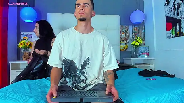 Sharon Tyga20 online show from November 21, 8:07 pm