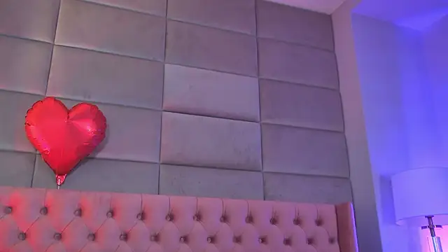 KatiaFinesse online show from February 9, 3:27 pm