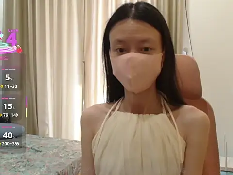 Snapshot of Lil-Cherries chatting on December 18, 3:01 am Lil-Cherries online show from December 18, 3:01 am