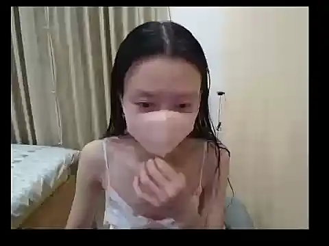 Lil-Cherries online show from May 3, 4:13 pm
