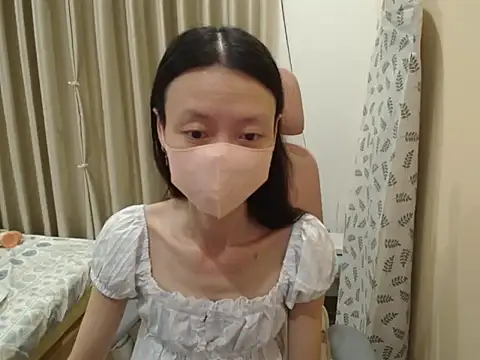 Lil-Cherries online show from June 29, 3:12 pm