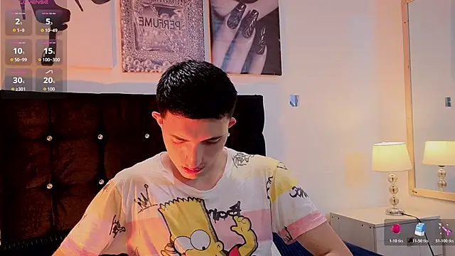 Snapshot of Un_Sluttyy chatting on February 24, 11:41 am Un Sluttyy online show from February 24, 11:41 am