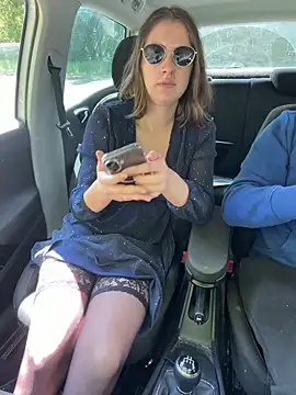 roroandjujuLoveX online show from May 16, 1:21 pm